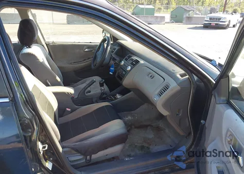 2001 Honda Accord 2.3 Ex from USA, damaged, VIN 1HGCG658X1A105247